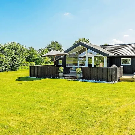 Three-bedroom Holiday In 5 Nyaraló Nordborg