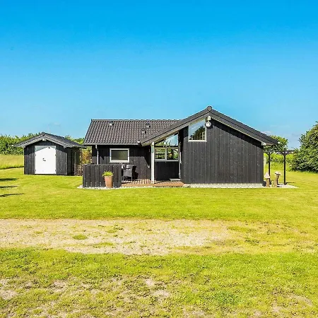 Three-bedroom Holiday In 5 * Nordborg