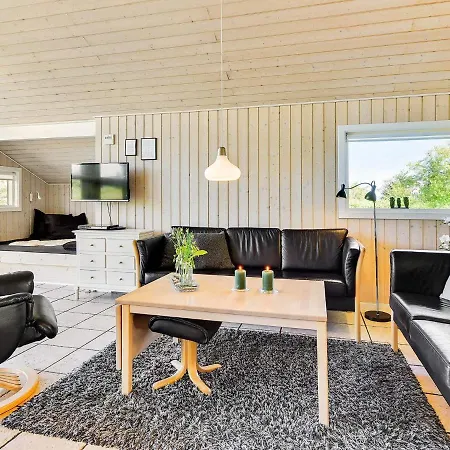 Three-bedroom In 5 Feriehus Nordborg