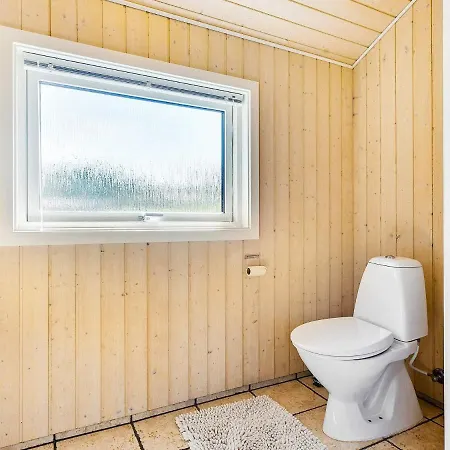 Three-bedroom In 5 別荘 *